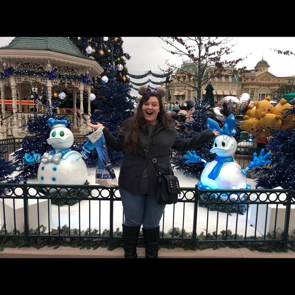 Meet your Posher, Rachel - Picture 7 of 8